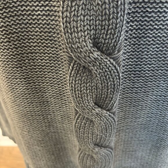 Sweater Long Sleeve w/ Cables front & Back, Charcoal Grey 100% Cotton, size LRG - Picture 5 of 9